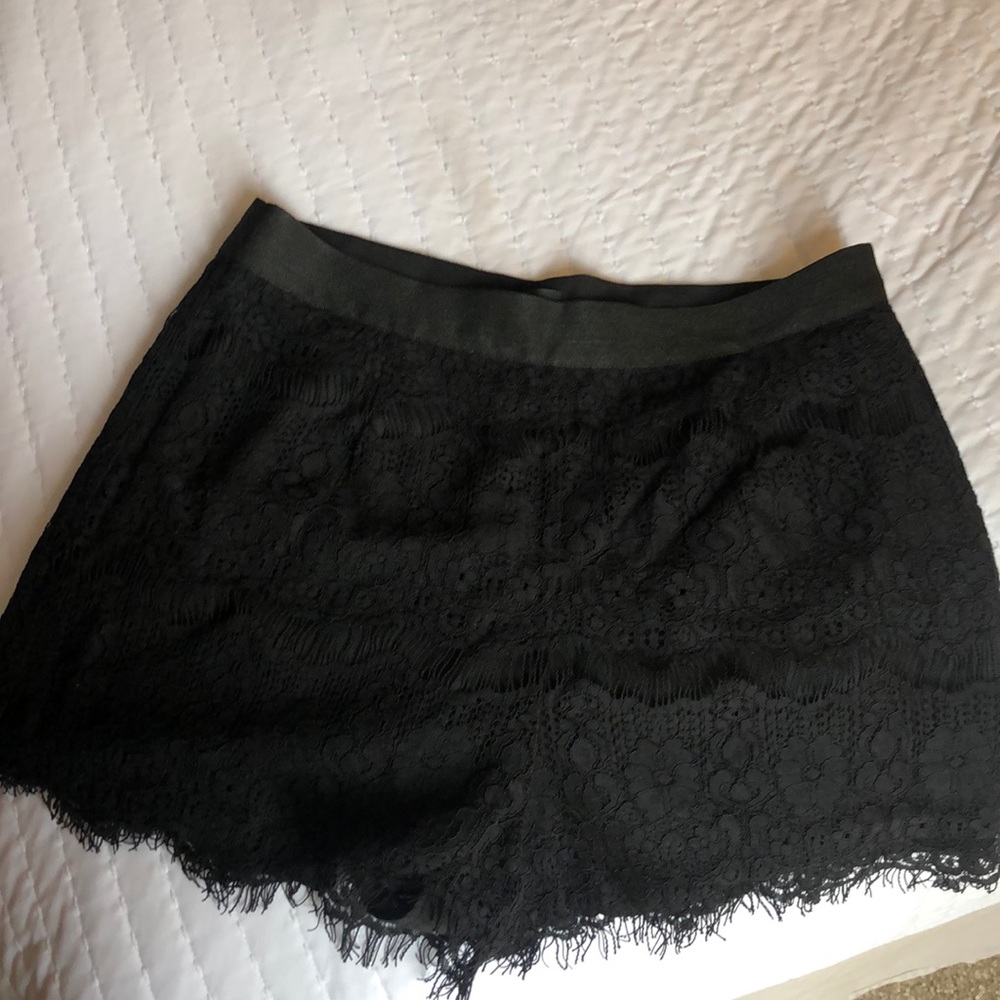 COPY - Top shop high-waisted lace shorts